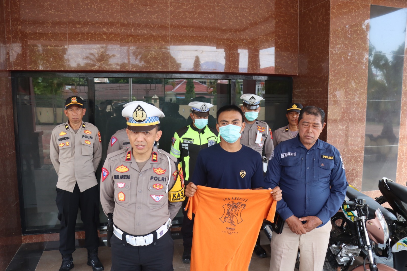 Sat Lantas Polres Sinjai Tindak Tegas Pengendara Yang Lakukan Aksi Berbahaya di Jalan