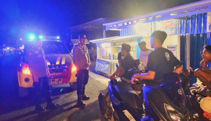 Polsek Bola Terus Gencarkan Patroli di Titik Rawan Gangguan Kamtibmas