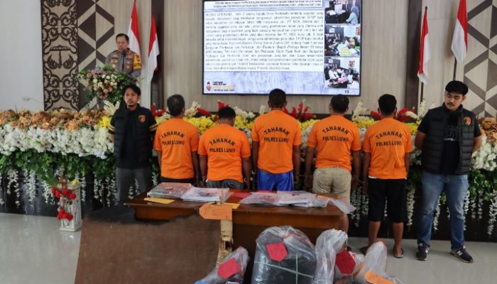 AKBP Arisandi Pimpin Pelaksanaan Rilis Akhir Tahun ,Ini Sejumlah Prestasi dan Capaian Polres Luwu di Tahun 2023