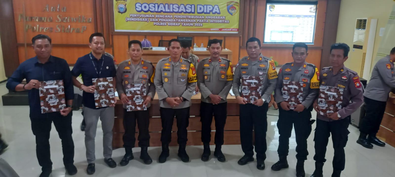 Kapolres Sidrap Buka Sosialisasi Dipa dan Penandatangan Pakta Integritas