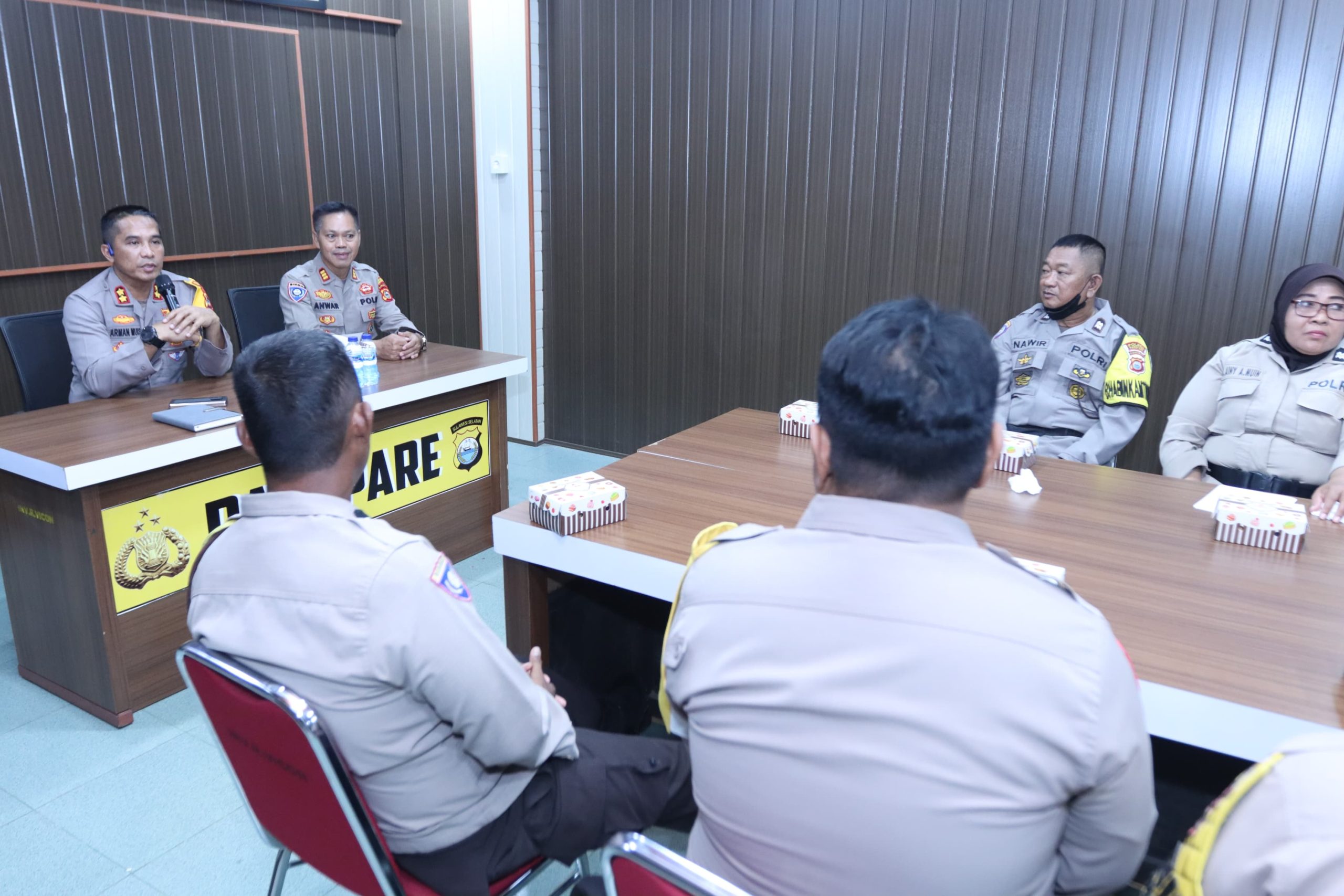 Menghitung hari Pemilu Kapolres Parepare Tegaskan Para Bhabinkamtimas Harus Netral, Jaga Netralitas Polri