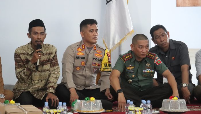 Kapolres Wajo bersama Kajari, Dandim dan Pemkab Monitoring Penyortiran Pelipatan Surat Suara Pemilu Tahun 2024