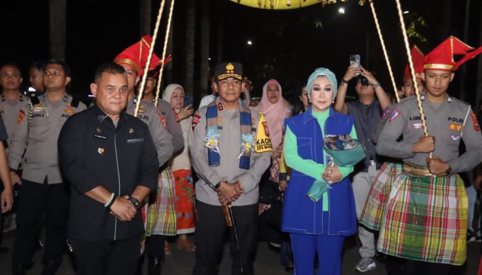 Bersama Forkopimda, Kapolres Sinjai Sambut Kedatangan Kapolda Sulsel dalam Rangka Kunker