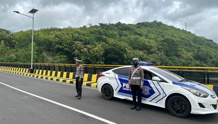Patroli Dialogis Polantas Hadir, Sat Lantas Polres Parepare Kedepankan Peran Polwan Cegah Pelanggaran Lalu lintas