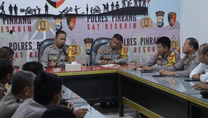 Evaluasi Kinerja Anggota, Kapolres Pinrang Pimpin Anev Mingguan