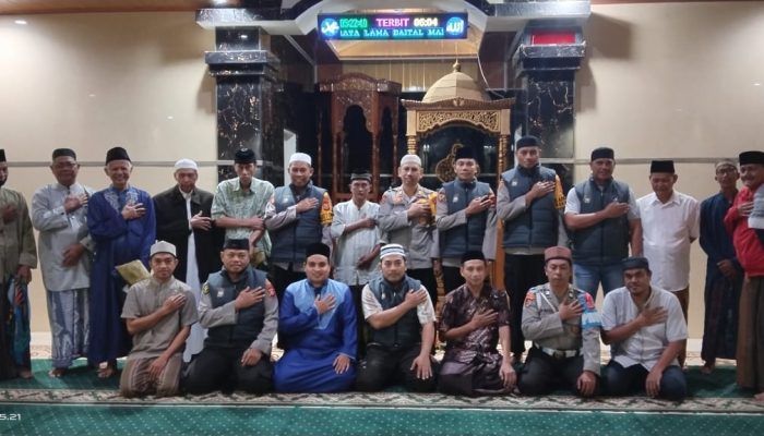 Safari Subuh Polres Soppeng Terus Berlanjut, Ini Himbauan Kamtibmas Kabag Ren