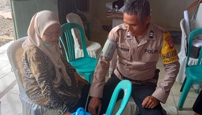 Urkes Polres Sopeng Bekerja Sama Dengan Dinkes Laksanakan Patroli Kesehatan