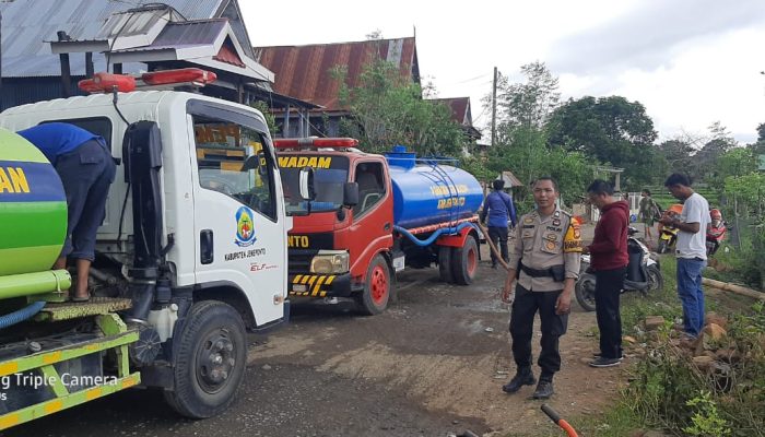 Dua Unit Rumah Di Kabupaten Jeneponto Hangus Terbakar