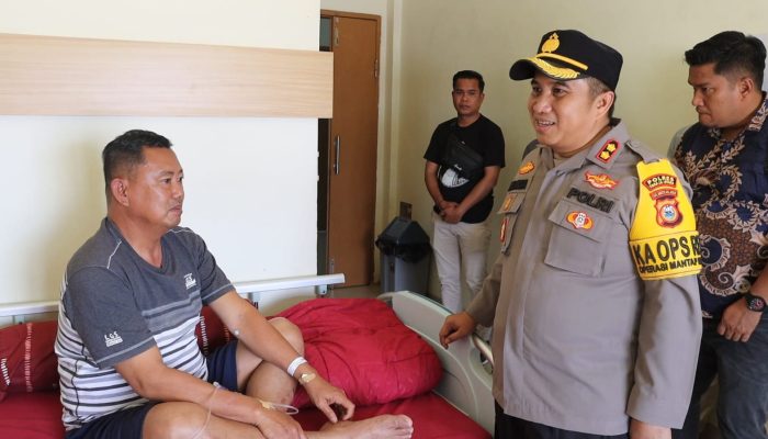 Polres Toraja Utara Gelar Bakti Kesehatan Untuk Para Petugas Pemilu 2024