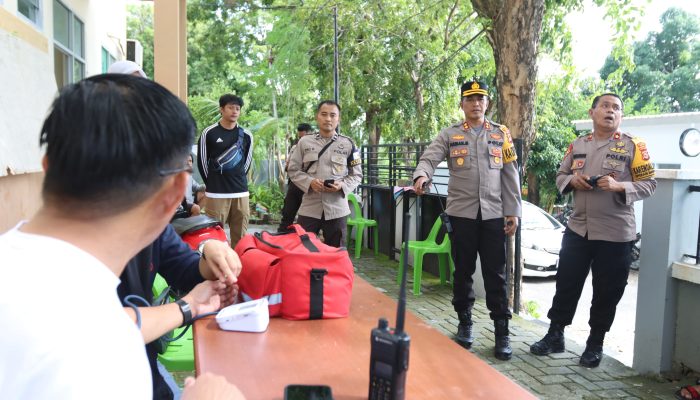 Pasca Pencoblosan Kapolres Parepare Terus Melakukan Pemantauan Di Sejumlah Kantor Gudang Logistik PPK Kecamatan