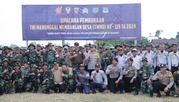 Kapolres Pinrang Mengadiri Pembukaan TMMD Ke 119 Kodim 1404 Pinrang