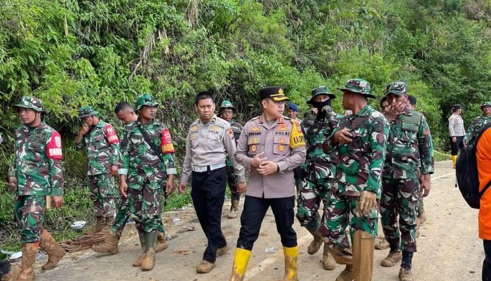 Operasi SAR Hari Kedua Di Bastura Kembali Temukan 1 Korban MD, AKBP Arisandi : Keluarga Agar Lapor Jika Masih Ada Korban Hilang