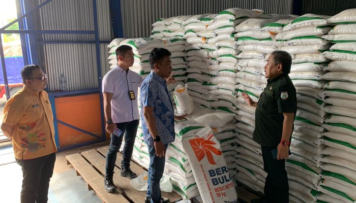 Satgas Pangan Polda Sulbar bersama TPID Provinsi Sulbar Kembali Pantau Stok Pangan di Pasar