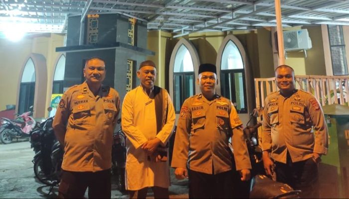 Ciptakan Kenyamanan Beribadah, Polresta Mamuju Gelar Pengamanan Disetiap Masjid