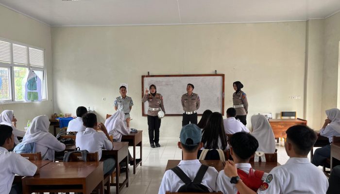 Operasi Kesalamatan, Seruan Tertib Berlalu Lintas di SMP 2 Mamuju