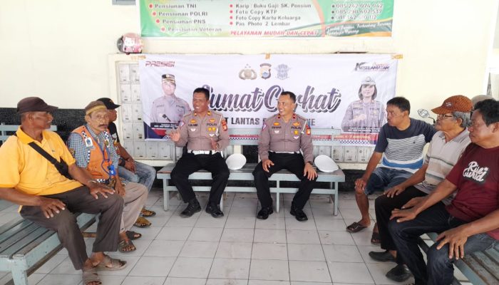 Ops Keselamatan, Satlantas Polres Bone Gelar Jumat Curhat Untuk Kamseltibcarlantas