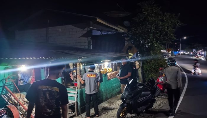 Polsek Tapalang Gelar Penertiban Dan Pemeriksaan Toko Penjualan Miras Tanpa Ijin