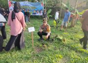Wakili Kapolres Gowa, Kapolsek Pallangga Hadiri Penyerahan Bibit Nangka dan Penanaman Pohon Nangka Madu oleh Pj. Gubernur Sulsel