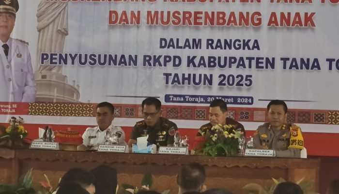Kapolres Tana Toraja Paparkan Situasi Kamtibmas Pada Kegiatan Musrenbang Tingkat Kabupaten