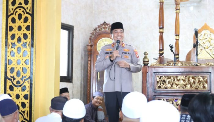 Melalui Jumat Curhat Kapolres Parepare Imbau Warga 5 Prioritas Ciptakan Kamtibmas di Bulan Ramadhan