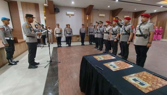 Kapolres Palopo Pimpin Upacara Sertijab Sejumlah Perwira