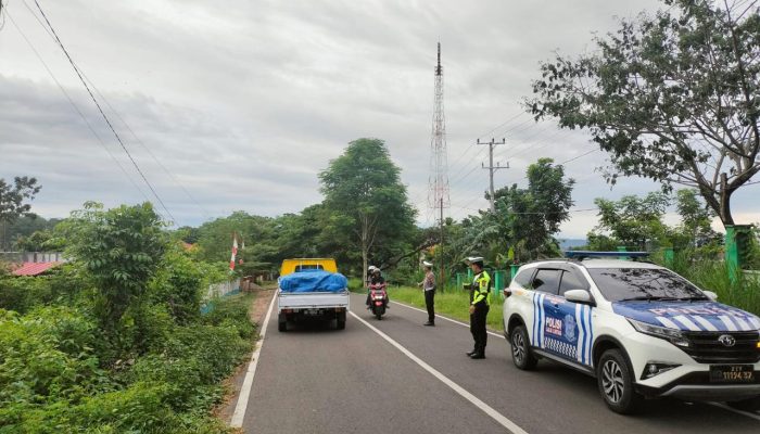 Kasat Lantas Polres Sinjai Turun Langsung Pimpin Patroli Antisipasi Balap Liar