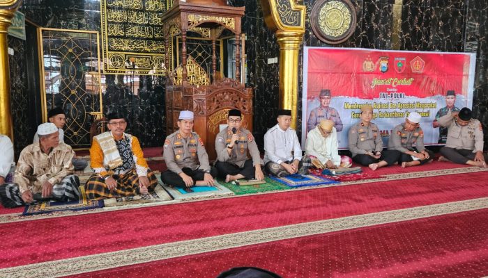 Gelar Jum’at Curhat Bersama Warga Biringkanaya, Ini Arahan AKBP Muhkhtar
