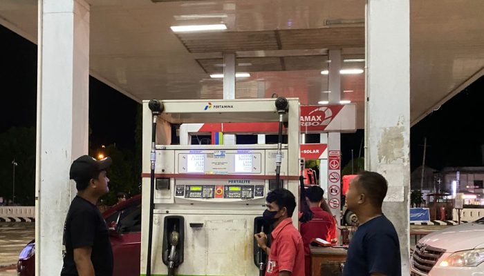 Polda Sulbar Melakukan Pengecekan SPBU Jelang Mudik Lebaran 1445 H dan Himbauan dan Patroli Dialogis untuk Mencegah Kecurangan
