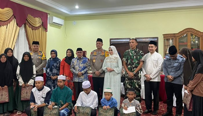 Bersama Bupati, Kapolres Majene Sambut Kungker Kapolda Sulbar