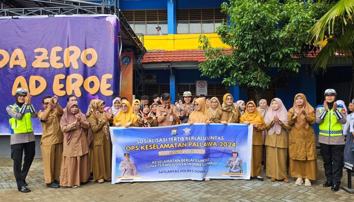 Kasatlantas Polres Gowa Masuk Sekolah, Ternyata Ini Yang Dilakukan !