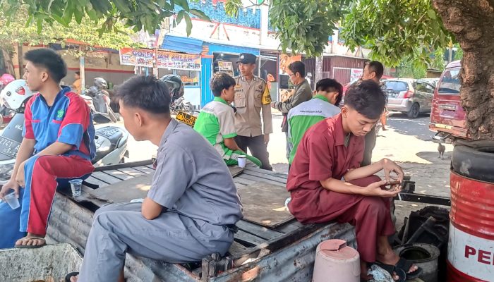 Ciptakan situasi Aman dan damai Bhabinkamtibmas Polsek Soreang Sambangi Warga Binaan