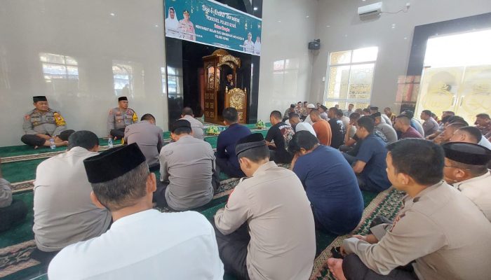 Polres Gowa Gelar Do’a dan Dzikir Bersama di Masjid Al Ghaffar