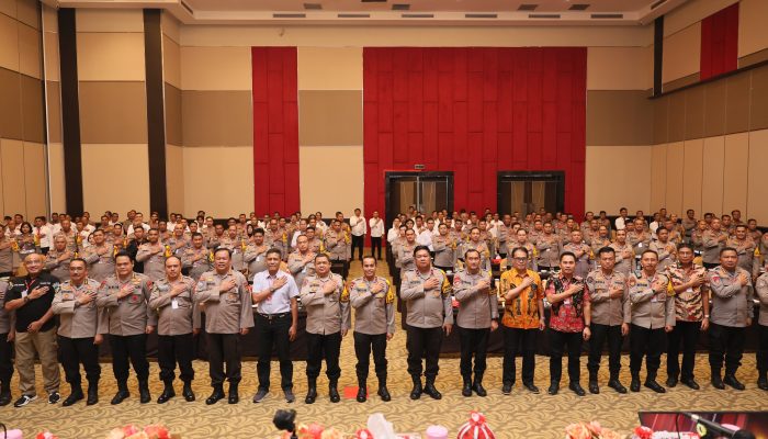 Pimpin Rapim Polri Polda Sulsel, Irjen Andi Rian : Bekerjalah Secara Ikhlas, Jaga Soliditas Dan Tanggung Jawab Sesuai Dengan Apa Yang Telah Digariskan