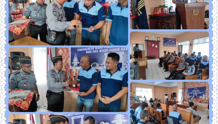 Kalapas II A Parepare Serahkan SK Menkumham RI Tentang Remisi Khusus Hari Suci Nyepi Kepada Narapidana