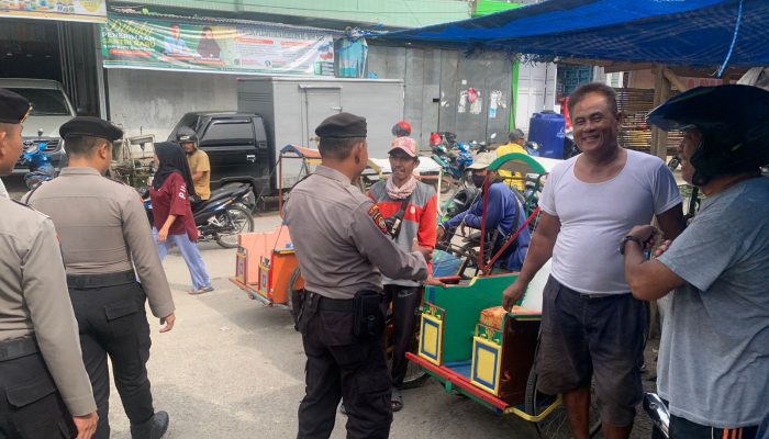 Cegah Aksi Kriminalitas, Tim Patroli Samapta Polres Majene Sasar Pasar Sentral Majene