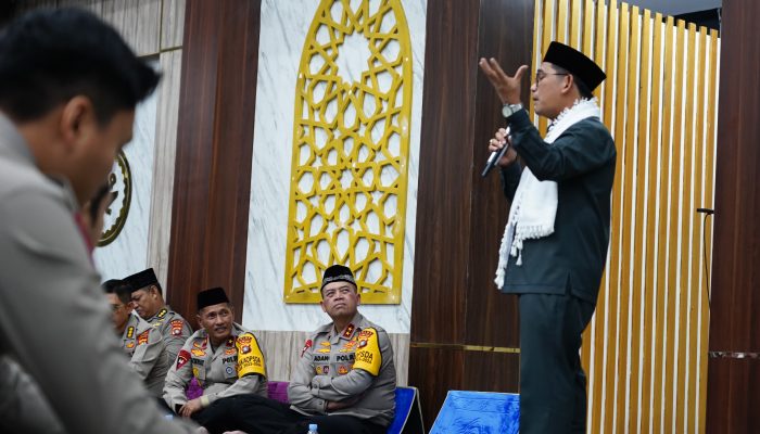 Peringatan Nuzulul Quran, Kapolda Sulbar Harap Kegiatan ini Tambah Wawasan Kita dan Lebih Dekat dengan Al Quran Wujudkan Kamtibmas Kondusif