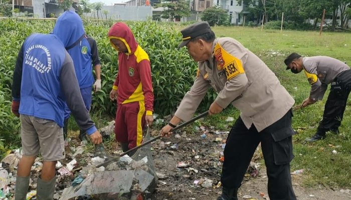 Polsek Maritengngae Polres Sidrap dan Forkopimcam Bersinergi dalam Gerakan Bersih Presisi