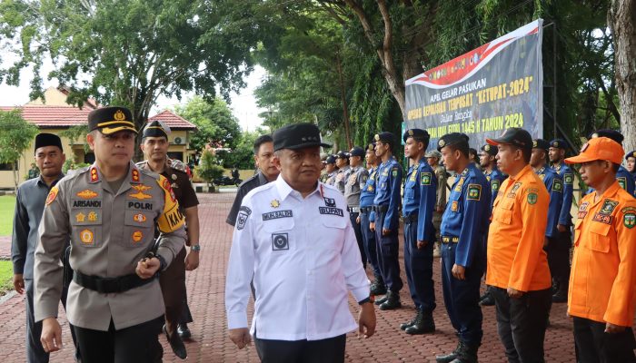 Momen Apel Gelar Pasukan Operasi Ketupat, Kapolres Luwu Sampaikan Himbauan Bagi Pemudik
