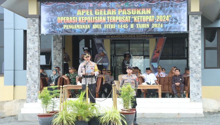 Kapolres Soppeng Pimpin Apel Gelar Pasukan Ops Ketupat 2024
