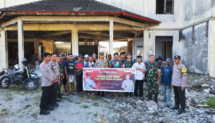 Lanjutkan Program Kapolda Sulsel, Personil Polsek Watang Pulu, Giat Gerakan Bersih Presisi