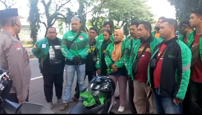 Sat Binmas Polres Maros Sambangi Pangkalan Ojek, Ini Tujuannya