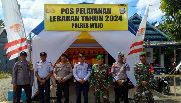 Dalam Rangka Pengamanan Mudik Lebaran, Personel Gabungan Pos Pelayanan Tarumpakkae Lakukan Pengaturan Lalin