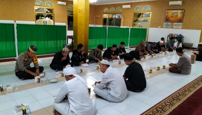 Kapolres Palopo Laksanakan Syukuran Bersama Di Masjid Hidayatullah Ikhlas
