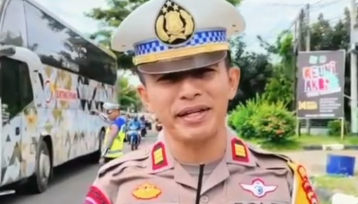 Kasat Lantas Polres Pinrang : Puncak Arus Balik Hari ini, Terpantau Arus Lalu Lintas Ramai Lancar