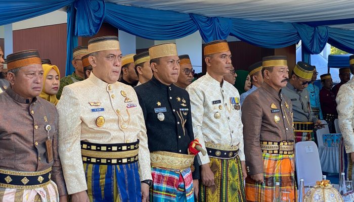 Wakapolres Gowa Menghadiri Upacara Peringatan Hardiknas di Kantor Bupati Gowa