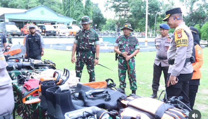 Cuaca Ekstrim Kapolres Parepare Imbau Warga Tingkatkan Kewaspadaan Hubungi Kami di Nomor