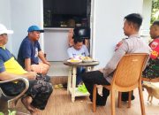 Sinergitas TNI-Polri, Bhabinkamtibmas Desa Tallubanua Utara dan Babinsa Pantau Wilayah Binaan