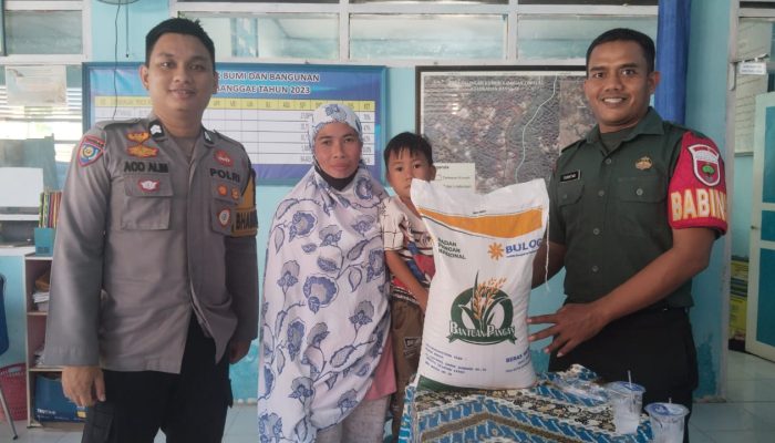 Sinergi TNI-Polri, Mewujudkan Penyaluran Cadangan Bantuan Pangan Yang Transparan di Kelurahan Banggae