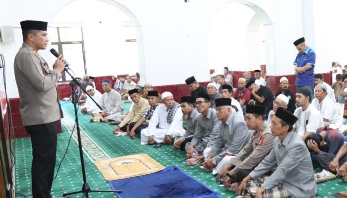 Jumat Curhat, Jelang Pemilukada Kapolres Parepare Ajak Masyarakat Jaga Silahturahmi Antara Umat Beragama