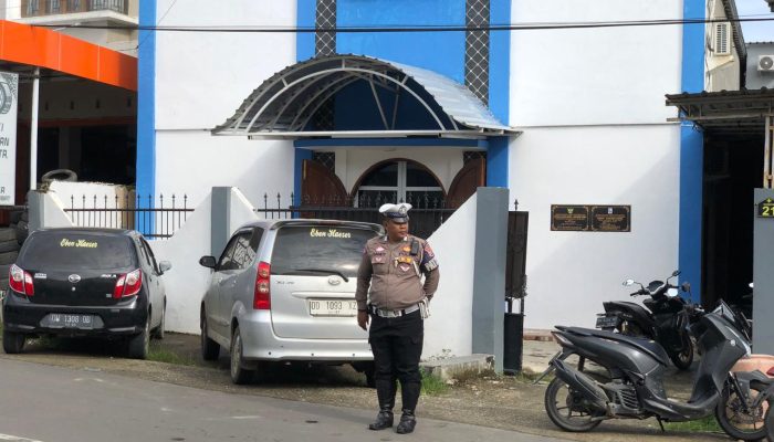 Pelayanan Prima, Satlantas Polres Bone Laksanakan PAM di Gereja